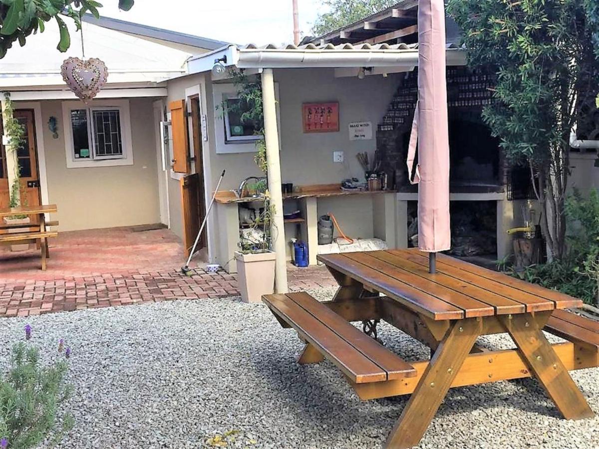 Keedols Inn & Backpackers Knysna Ngoại thất bức ảnh